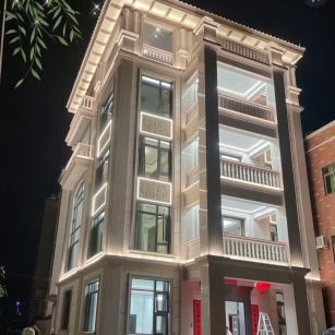 萍乡 芝麻白花岗岩别墅外墙夜间效果