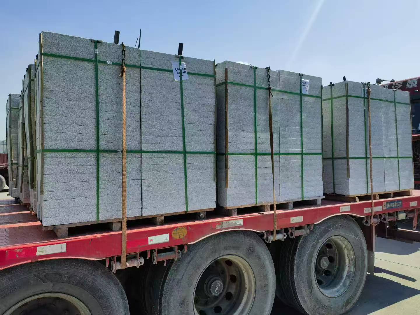 萍乡芝麻白花岗岩出货日常地铺石