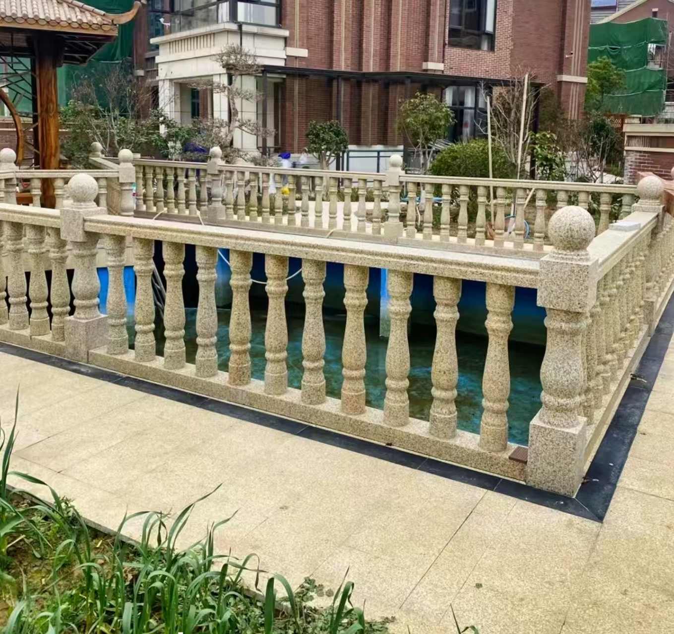 萍乡黄金麻花岗岩石材栏杆，扶手，将军柱，花瓶柱