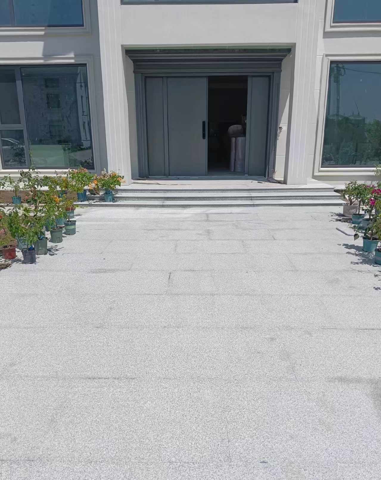 萍乡 芝麻白花岗岩地铺石地面铺装