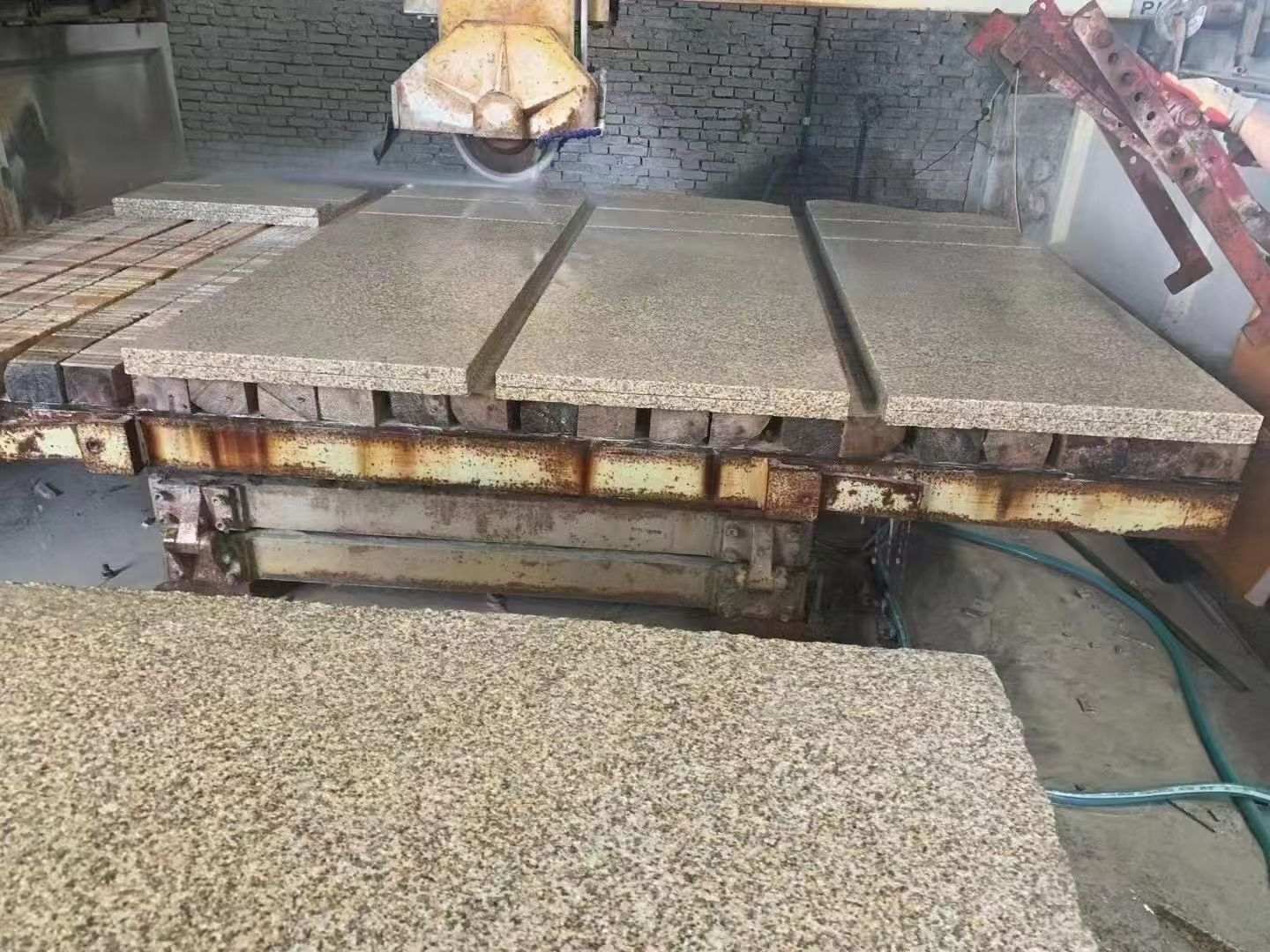 萍乡 黄金麻荔枝面成品板加工