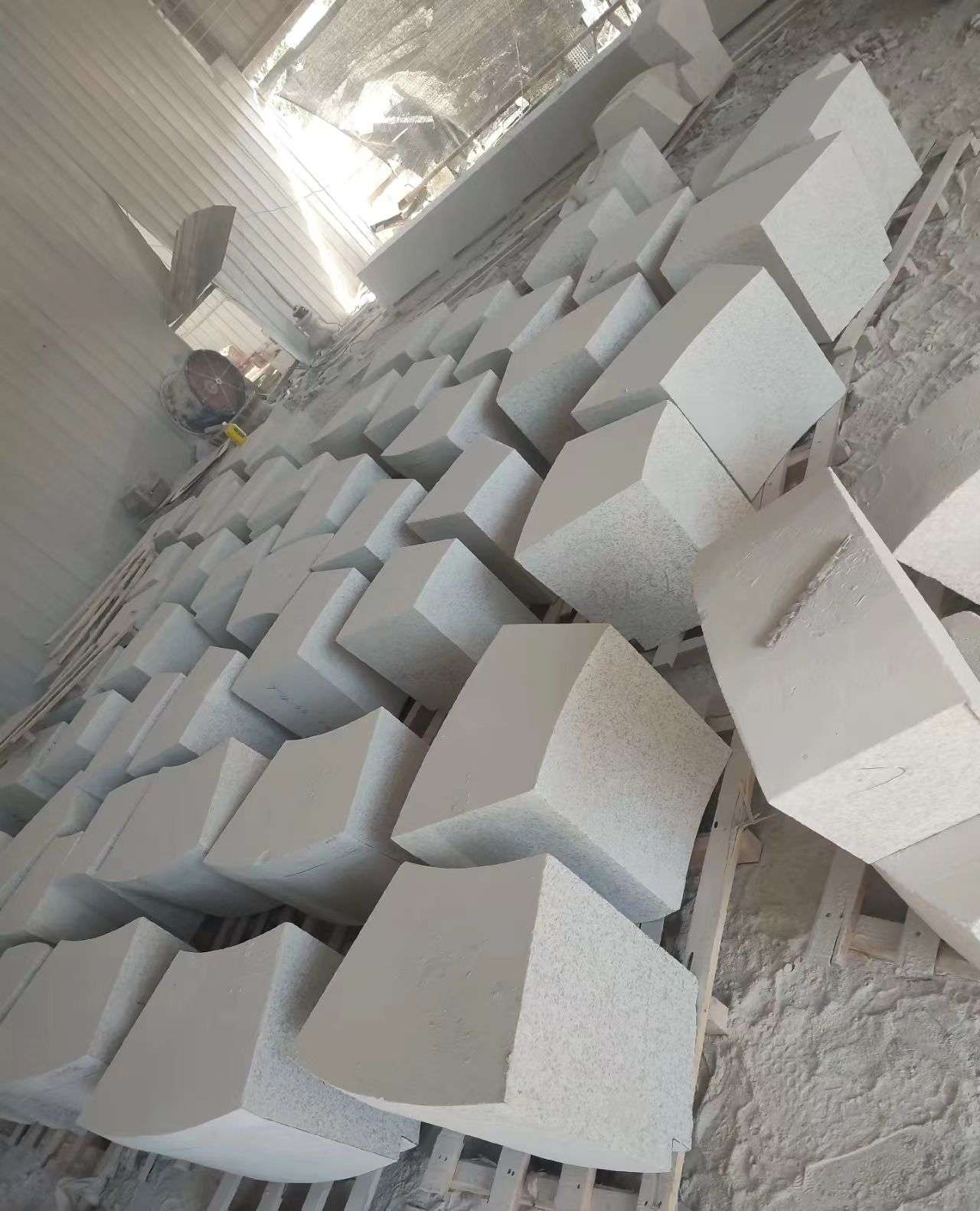 萍乡 白麻花岗岩异形坐凳